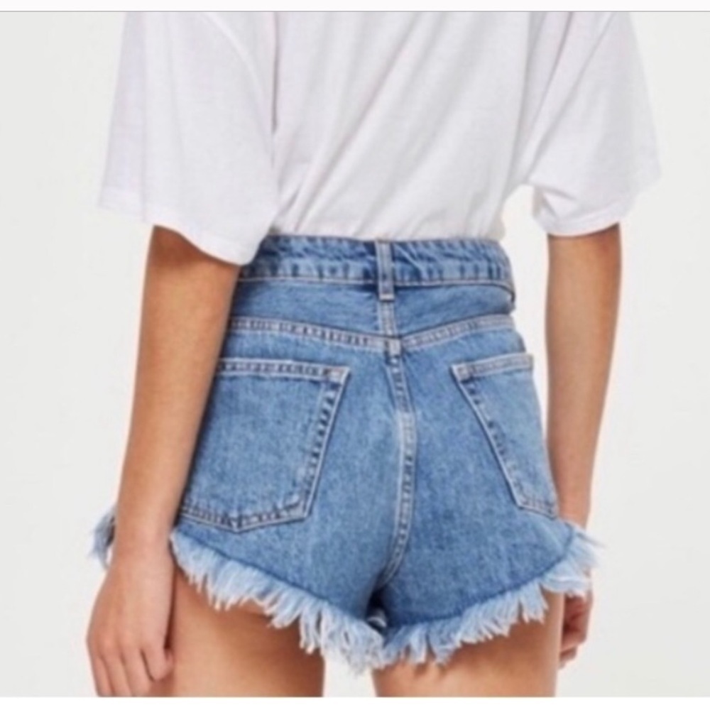 TOPSHOP Moto Kiri high waist gray hem denim jean shorts size 6